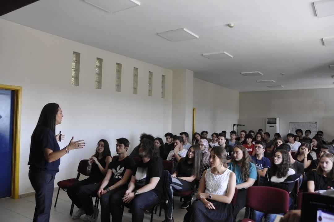 GKV&rsquo;de &ldquo;YKS Bilgilendirme ve Motivasyon&rdquo; semineri