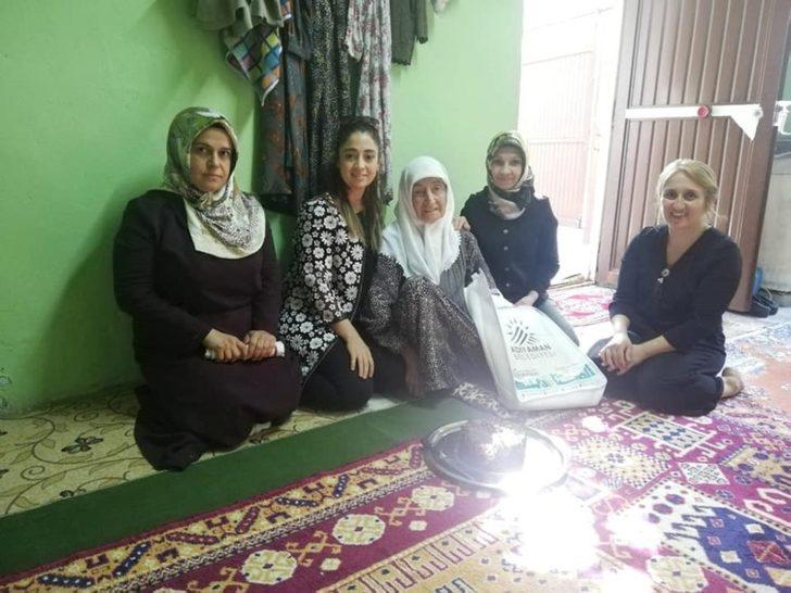 80 yaşındaki Fatma niye doğum günü sürprizi G2