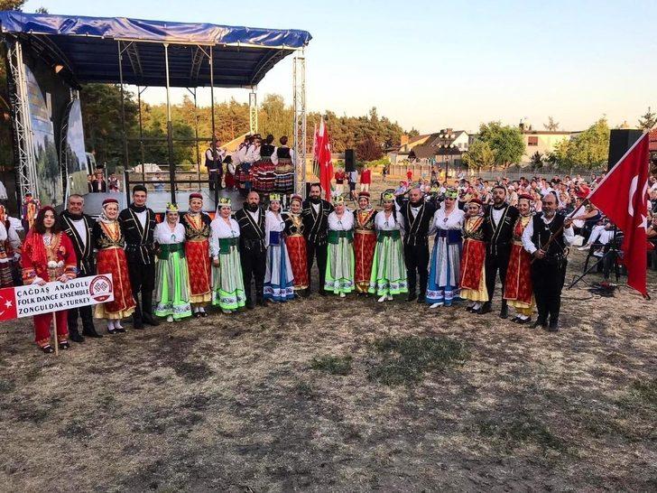 Çağdaş Anadolu Halk Oyunları Gençlik ve Spor Kulübü Romanya’ya gidiyor G3