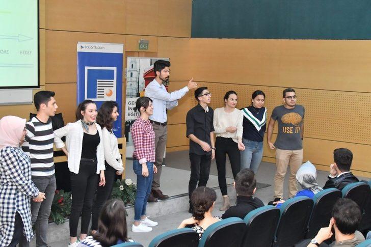 Öğrencilere etkili iletişim anlatıldı G2