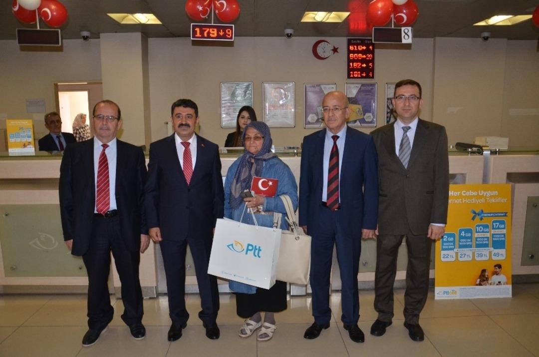 PTT&rsquo;den 179. m&uuml;şteriye kuruluş yıl d&ouml;n&uuml;m&uuml; hediyesi