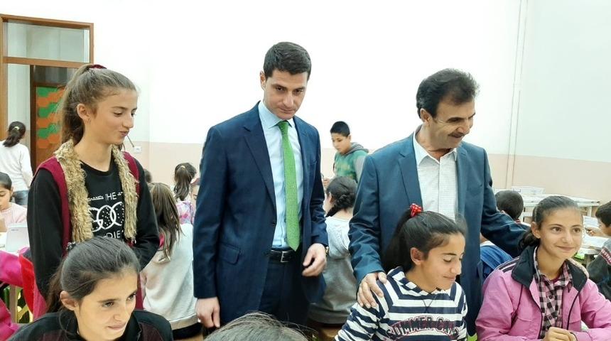 Pütürge Kaymakam Recep Aydın, okul denetledi