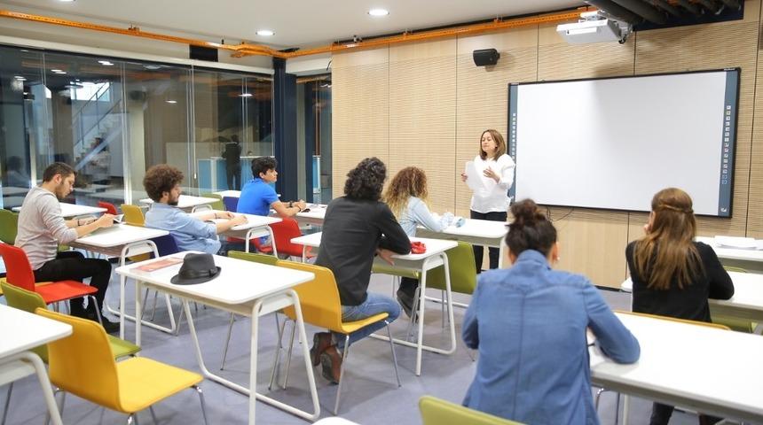 AG&Uuml;&rsquo;den Uluslararası Bir Başarı Daha