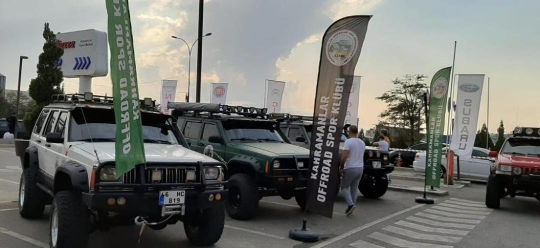 Otomobil tutkunları buluştu