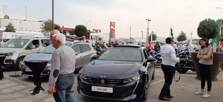 Otomobil tutkunları buluştu G4