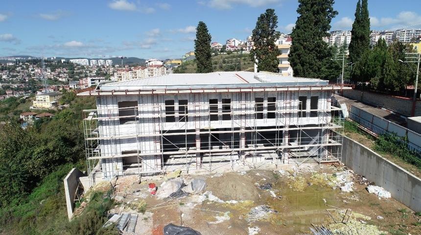 Bağ&ccedil;eşme itfaiye binasının imalatı devam ediyor