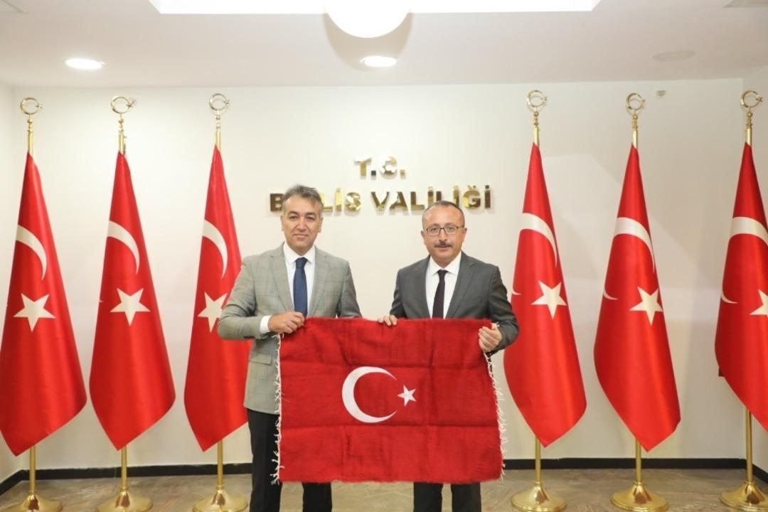 Siirt Valisi Atik, Bitlis Valisi Oktay &Ccedil;ağatay&rsquo;ı ziyaret etti