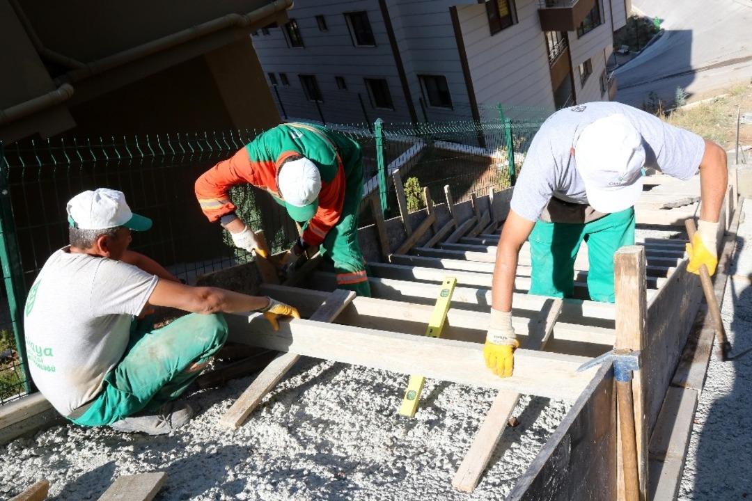 &Ccedil;ankaya&rsquo;dan merdivenli yol atağı