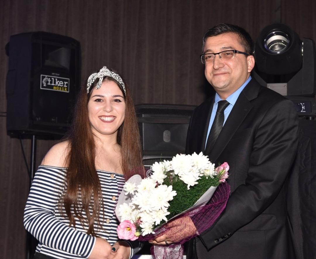 &Ccedil;an Belediyesi, &uuml;niversite &ouml;ğrencileriyle tanışma partisi d&uuml;zenledi