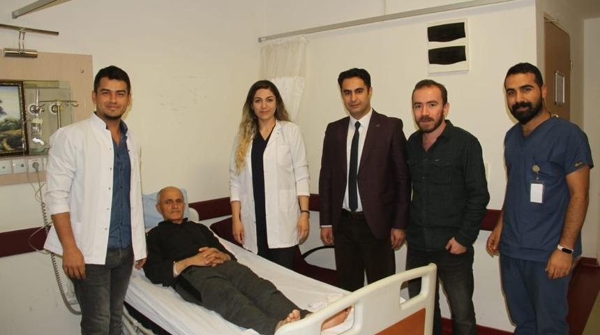 Şemdinli&rsquo;de ilk defa g&ouml;zyaşı kanal tıkanıklığı ameliyatı yapıldı