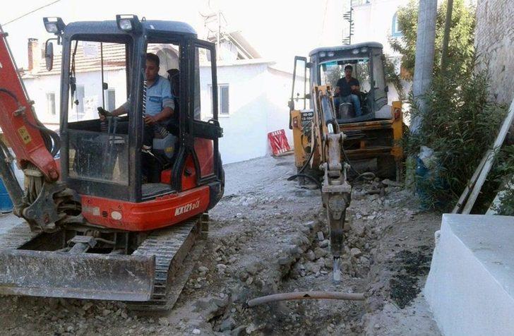 Milas’ta şebeke hatları yenileniyor G2