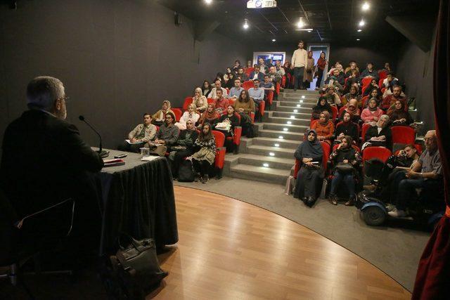 Yazar Dursun Ali Tökel, “Divan edebiyatı eşsiz bir hazinedir”