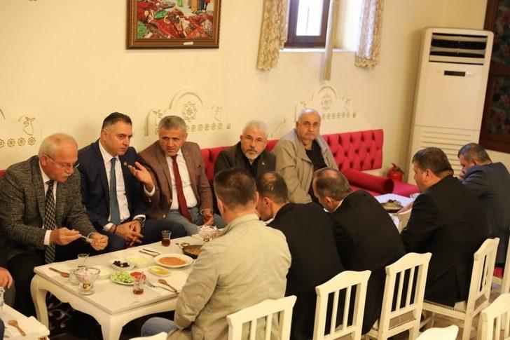 İlkadım Belediyesi şehit aileleri ve gazileri ağırladı G2