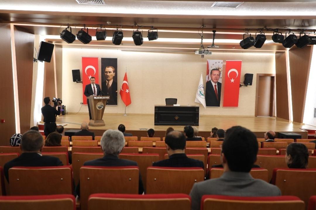 Talas Belediyesi&rsquo;nde kaliteden &ouml;d&uuml;n yok