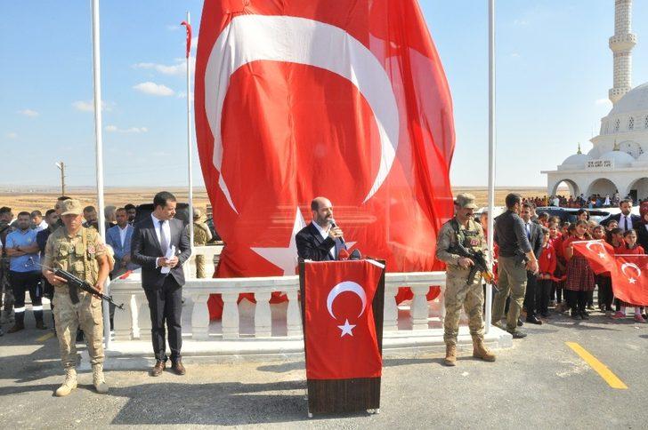 Şırnak'ta şehit 5 güvenlik korucusu için anıt G5