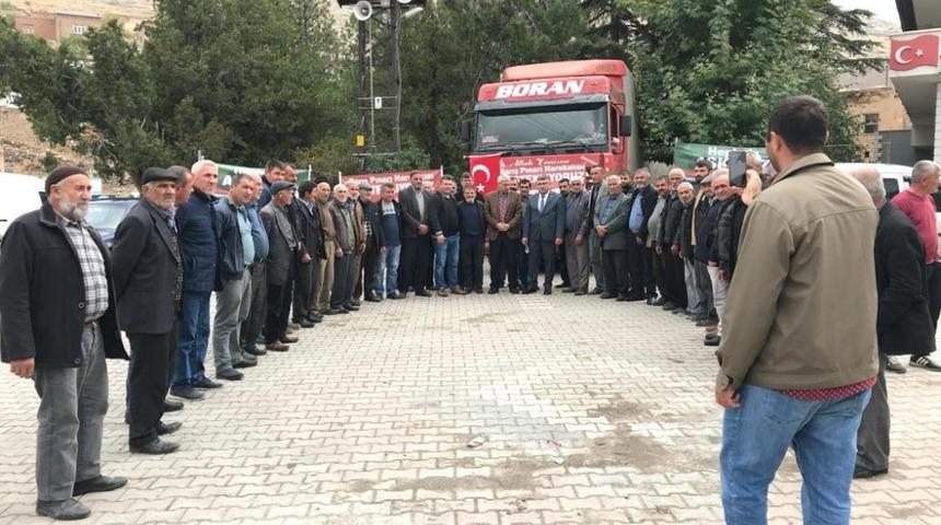 Niğde&rsquo;den Barış Pınarı Harekatı&rsquo;nda g&ouml;rev alan askerlere elma