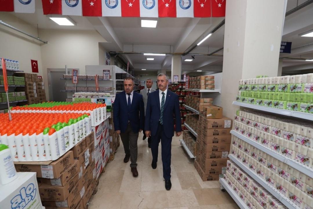 Şahinbey Sosyal Markette para değil dua ge&ccedil;iyor
