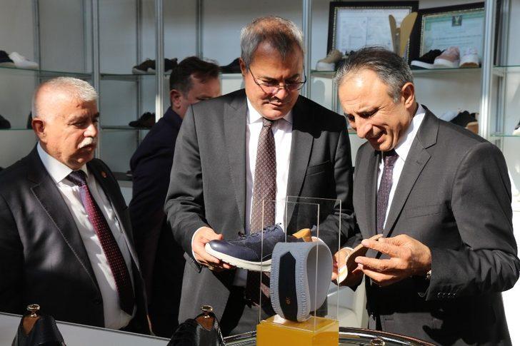 Ayakkabı sektörünü buluşturan fuar açıldı G1