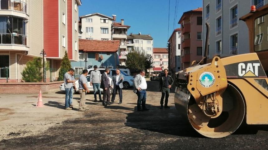 Asfalt ekipleri Şefkat Gökbayrak Sokak’ta