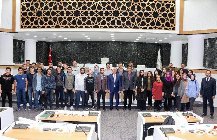 Başkan Kavuş, geleceğin inşaat mühendislerini ağırladı G1