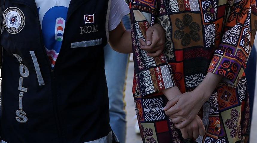 FETÖ'nün sözde Türkiye imamının kızı yakalandı