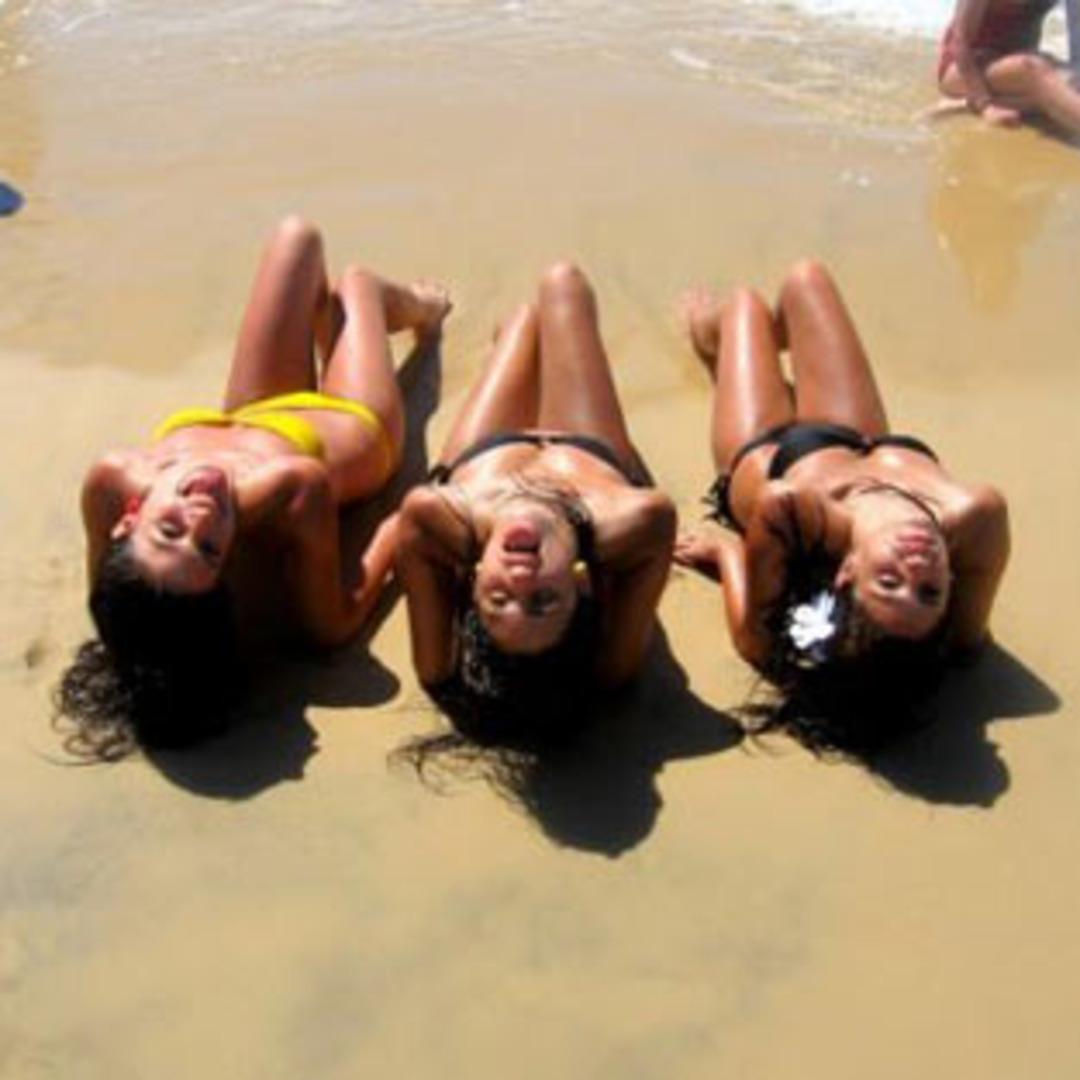 İsrail plajlarının seksi g&uuml;zelleri!