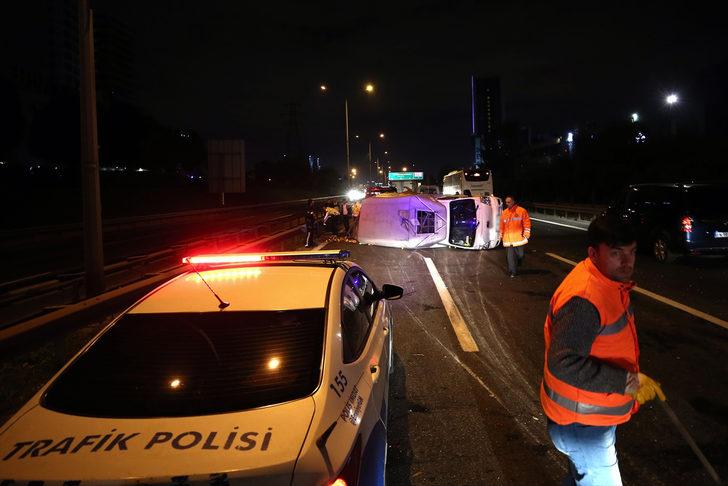 İstanbul Basın Ekspres Yolu'nda feci kaza! Çok sayıda ekip bölgeye sevk edildi! G3