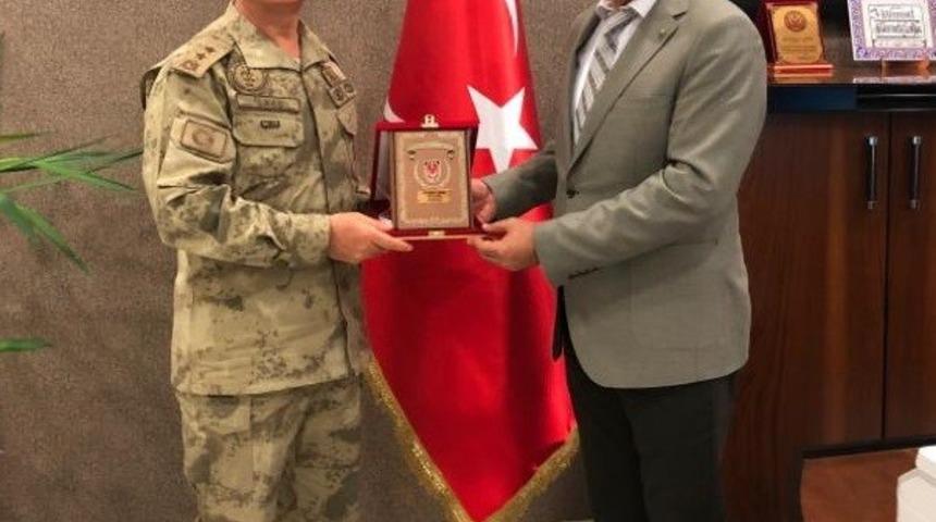 T&uuml;mgeneral İlbaş&rsquo;tan M&uuml;d&uuml;r S&uuml;nnet&ccedil;ioğlu&rsquo;na ziyaret