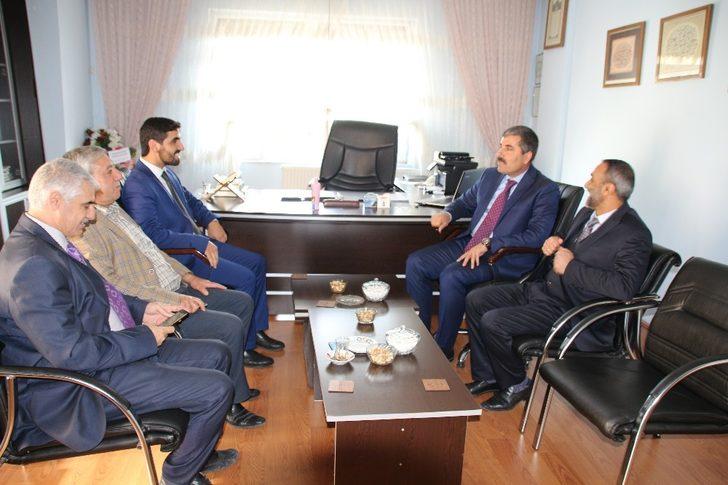 Muş Belediye Başkanı Feyat Asya Varto’da G4