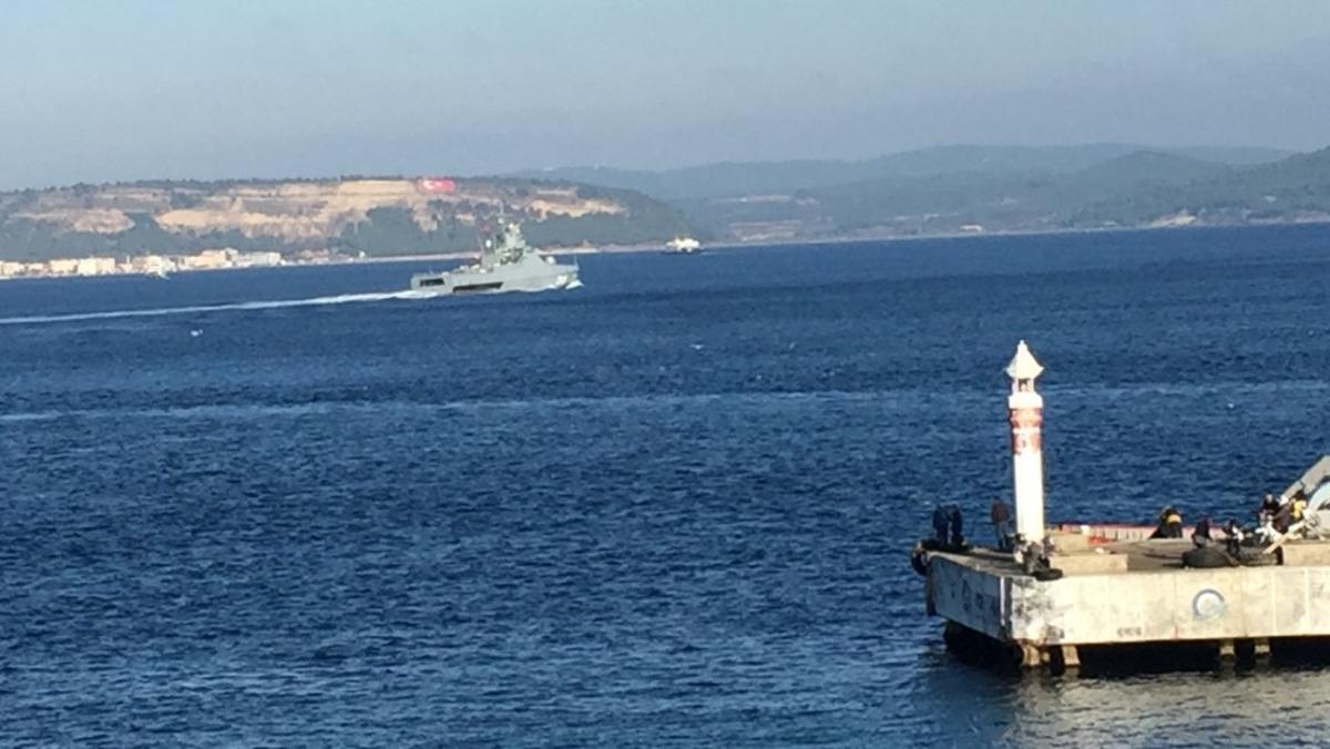 Rus savaş gemisi &Ccedil;anakkale Boğazı&rsquo;ndan ge&ccedil;ti
