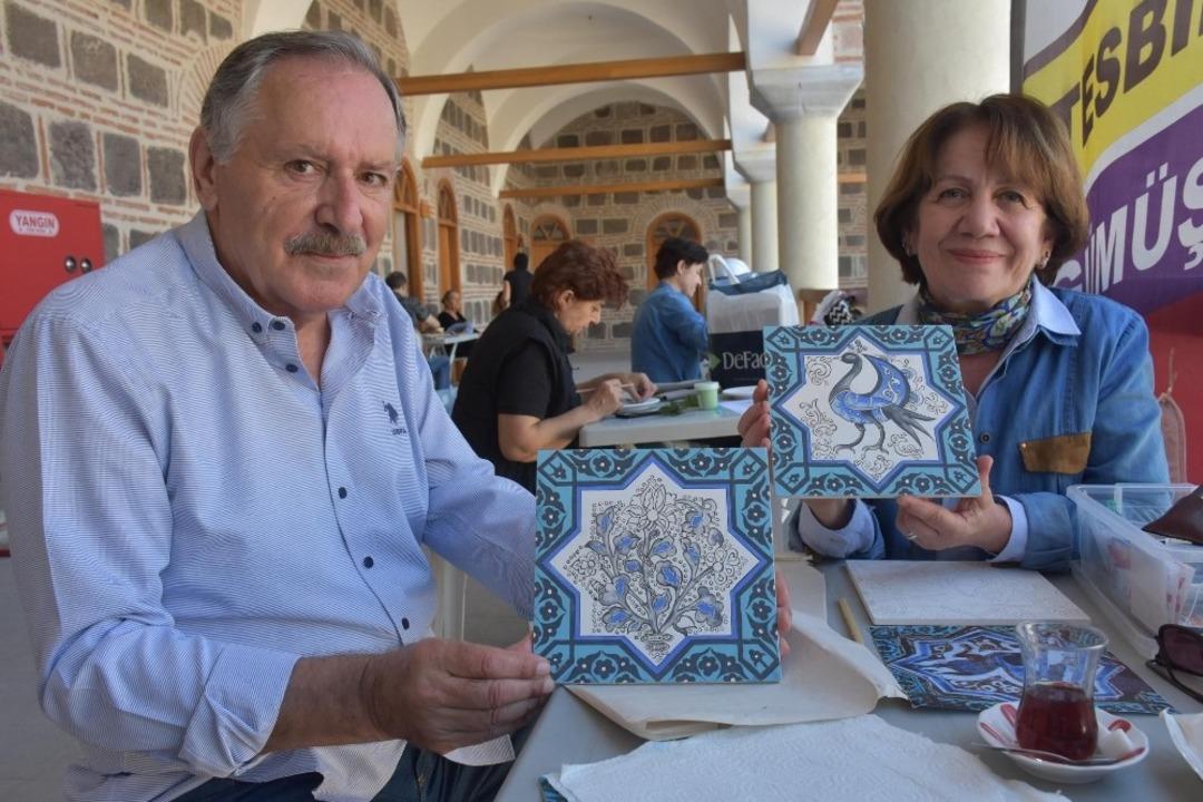 Sağlığı sanatta bulan &ccedil;ift, herkese tavsiye etti