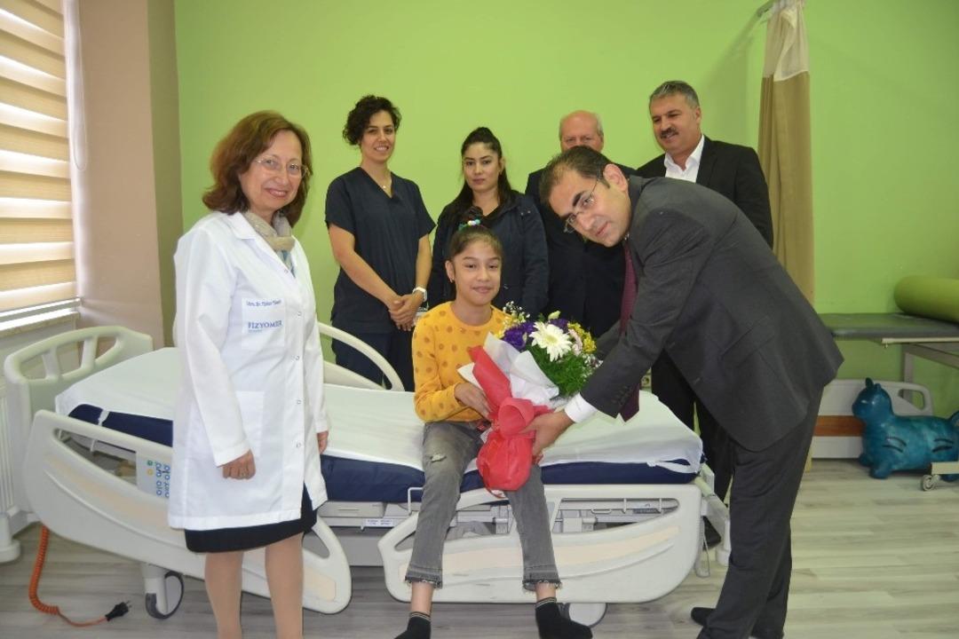 &Ouml;zbek gencin umudu Fizyomer oldu