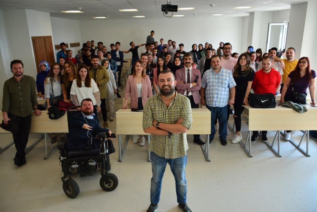 Kılı&ccedil;, bilgi ve birikimini &ouml;ğrencilerle paylaştı