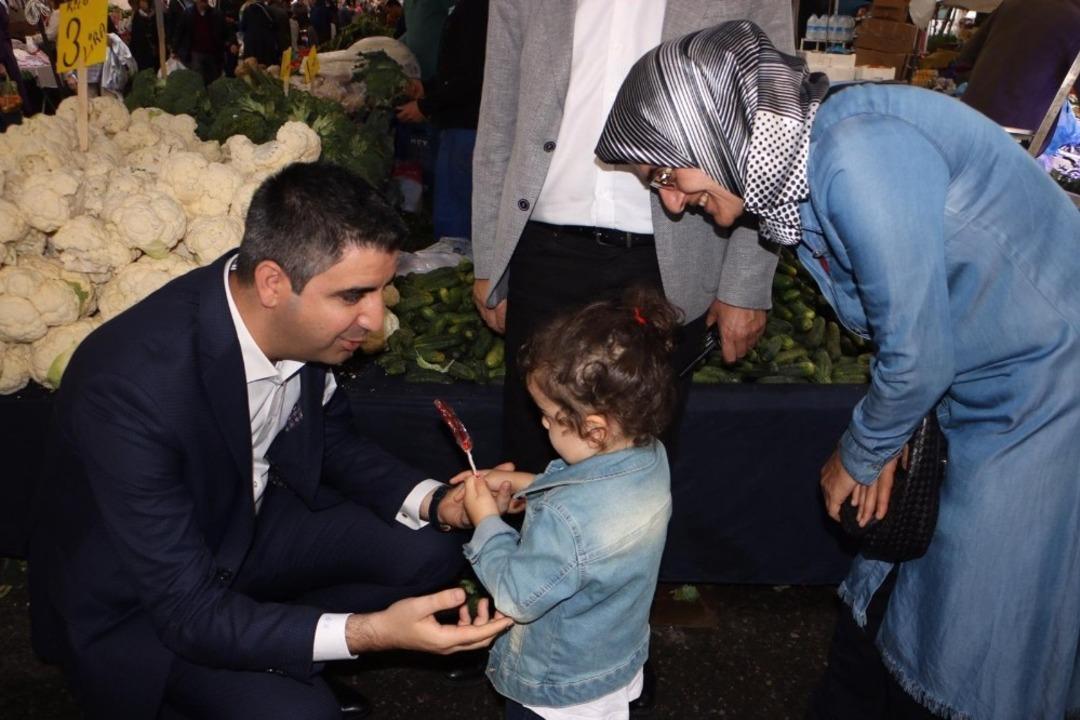 Başkan G&ouml;khan Y&uuml;ksel, Orhantepe Mahallesi&rsquo;nde vatandaşlarla bir araya geldi