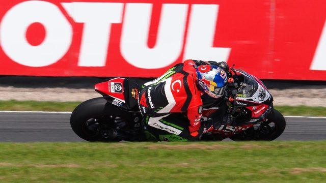 Toprak Razgatlıoğlu: Bu sene podyum gelecek sene şampiyonluk