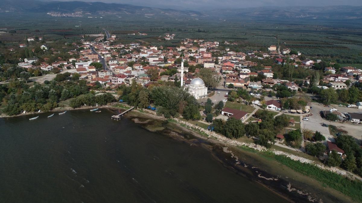 İznik G&ouml;l&uuml; 25 metre &ccedil;ekildi