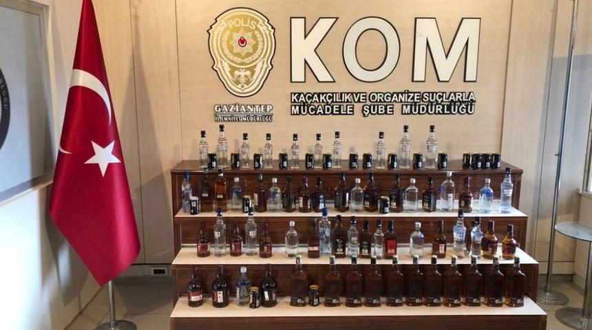 Gaziantep&rsquo;te 122 şişe sahte i&ccedil;ki ele ge&ccedil;irildi