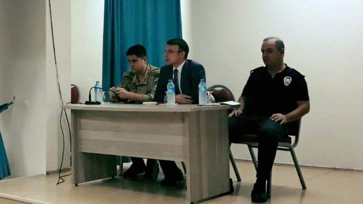 Kaymakam Sancaktutar, muhtarlarla bir araya geldi G1