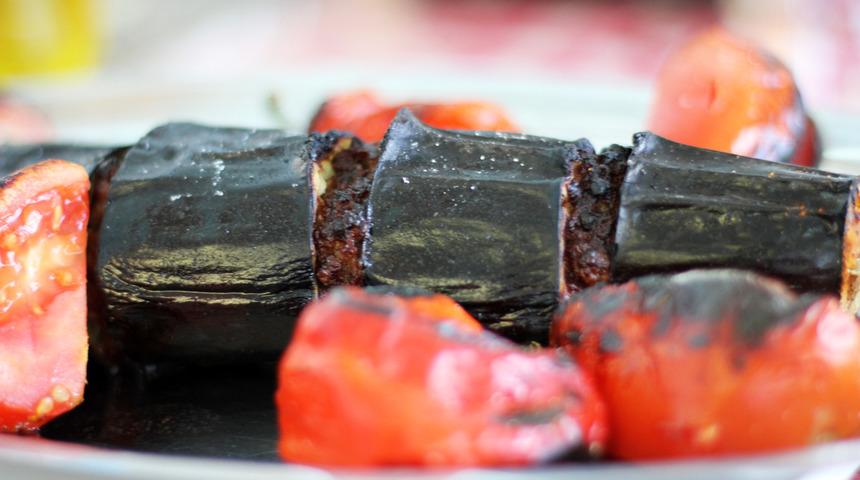 Fırında patlıcan kebabı nasıl yapılır? İşte fırında patlıcan kebabı tarifi