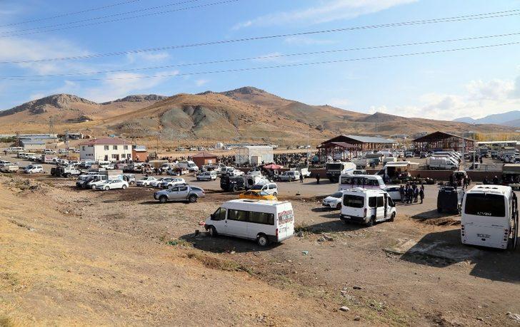 Hayvan pazarı kaçak kasaplardan temizlendi G5