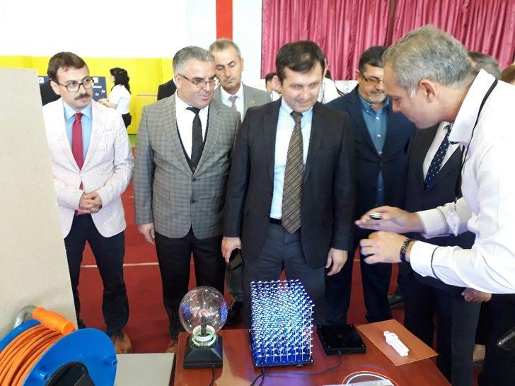 Uzunköprü’de bilim fuarı açıldı G5