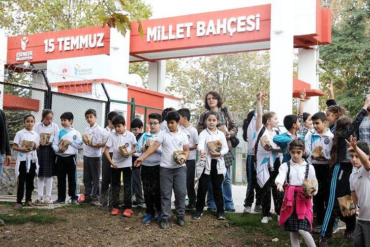 Öğrenciler tohum ekip hayvan besledi G1