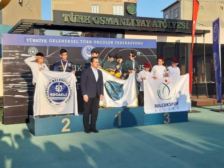 Kağıtsporlu geleneksel okçulardan 9 madalya G3