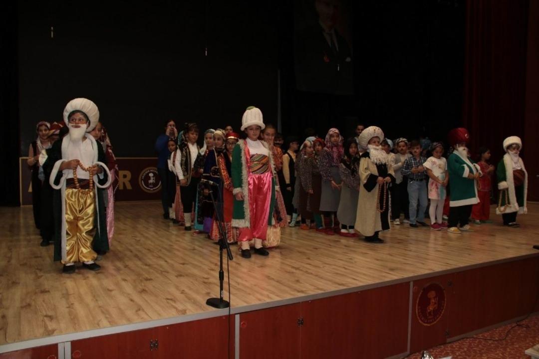 Akşehir&rsquo;de Nasreddin Hoca fıkra canlandırma yarışması s&uuml;r&uuml;yor
