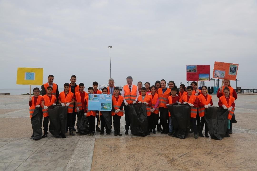 Miniklerden &rsquo;Mavi Atakum&rsquo; hareketi