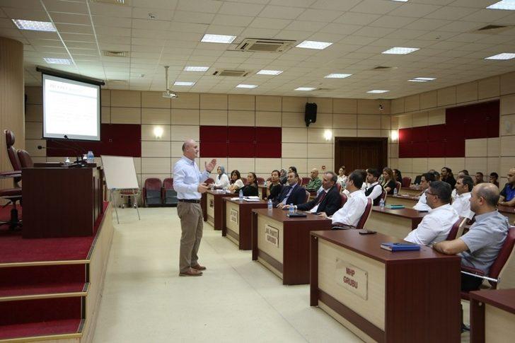 Yüreğir Belediyesi hizmet içi eğitim seminerleri sürüyor G3