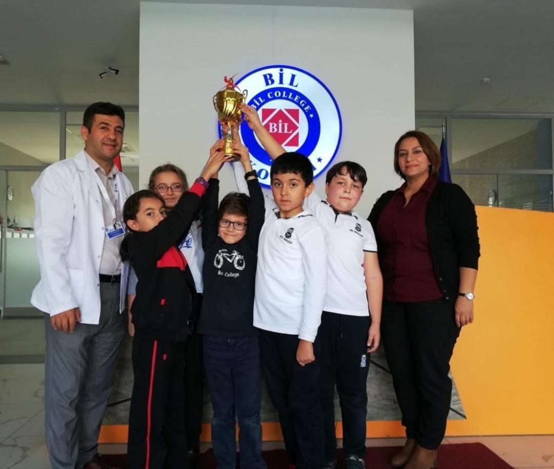 Zeka oyunları yarışmasından Bil Kolejine iki birincilik