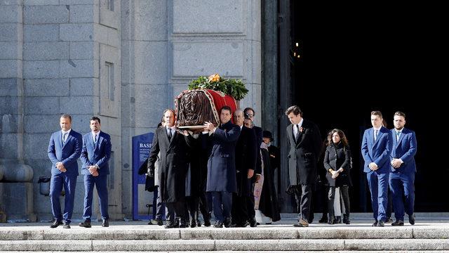 İspanya'da diktatör Franco'nun mezarı taşındı