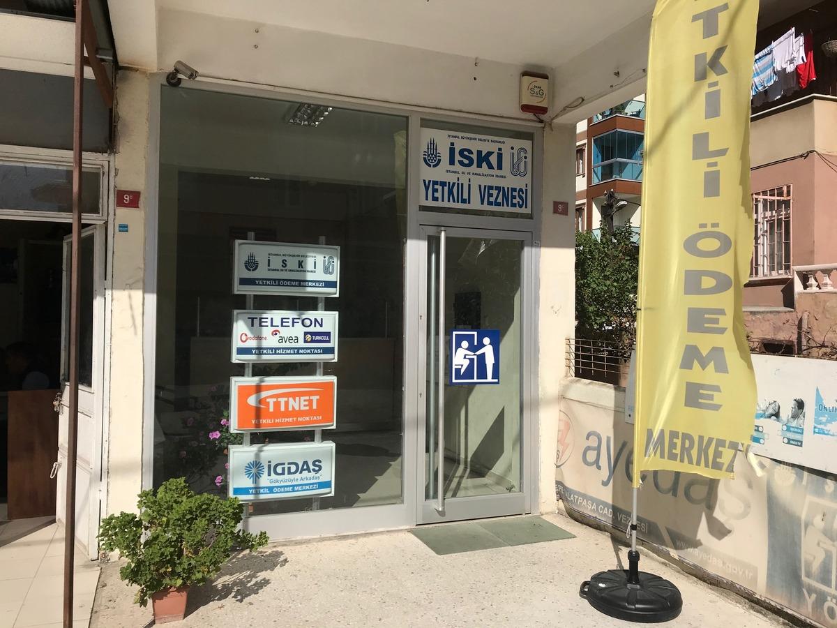 Maltepe'de fatura &ouml;demeye giden vatandaşlara dolandırıcılık şoku
