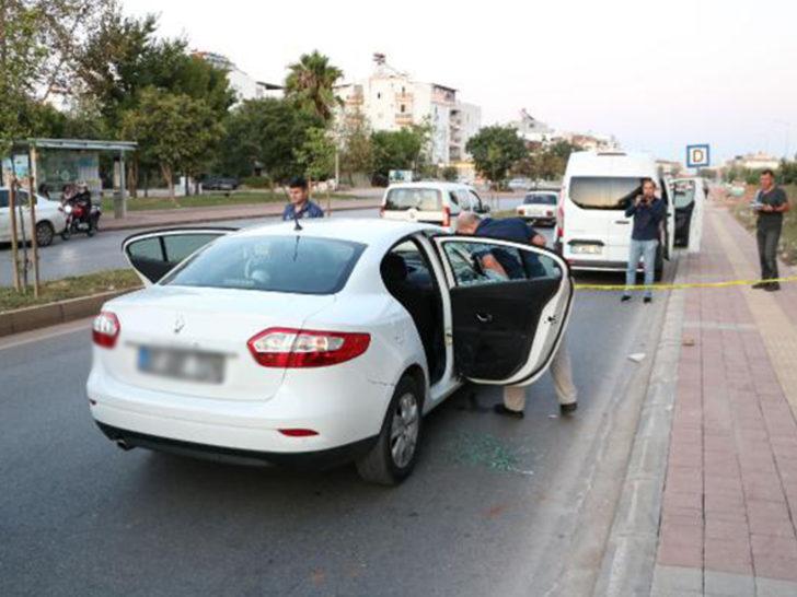 Antalya'da eşinin sevgilisini vuran adam adliyeye sevk edildi G3